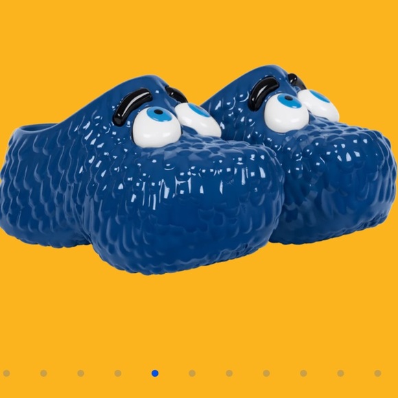 New in box Kerwin Frost McDonald’s Fry Guy shoes - Picture 8 of 14